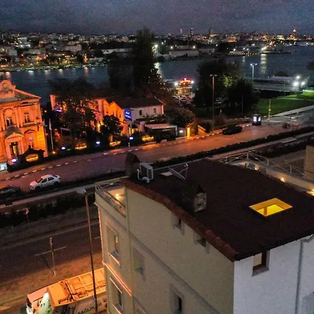 Waterfront By The Tram - Private Terrace With Dome & Golden Horn View In Fatih 度假居 伊斯坦布尔