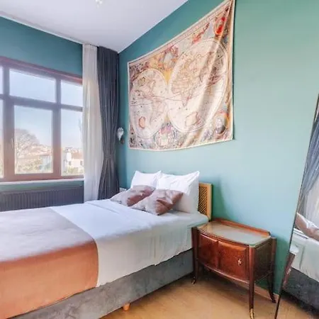 Waterfront By The Tram - Private Terrace With Dome & Golden Horn View In Fatih 度假居