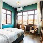 Waterfront By The Tram - Private Terrace With Dome & Golden Horn View In Fatih * イスタンブール