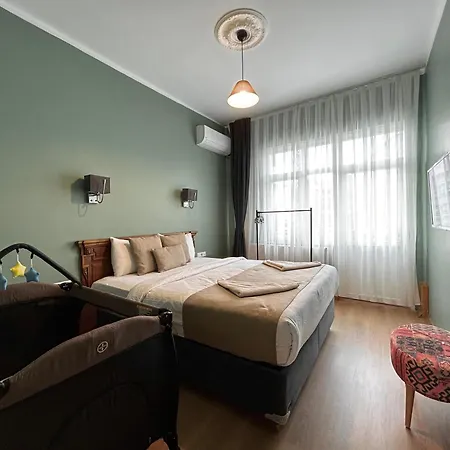 Дом отдыха Waterfront By The Tram - Private Terrace With Dome & Golden Horn View In Fatih