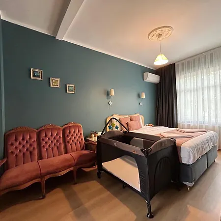 Nyaraló Waterfront By The Tram - Private Terrace With Dome & Golden Horn View In Fatih Isztambul