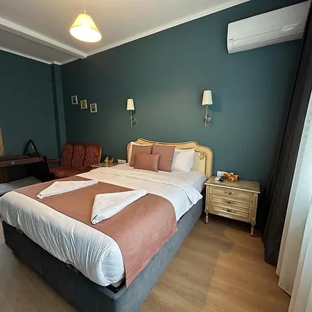 Waterfront By The Tram - Private Terrace With Dome & Golden Horn View In Fatih Holiday home Istanbul