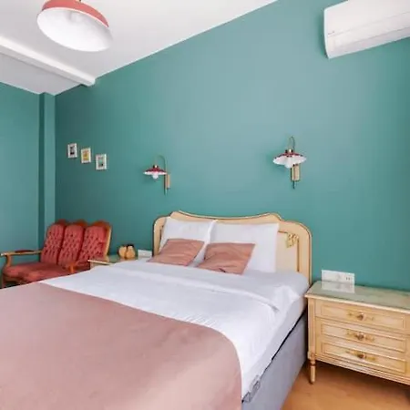 Waterfront By The Tram - Private Terrace With Dome & Golden Horn View In Fatih * Isztambul